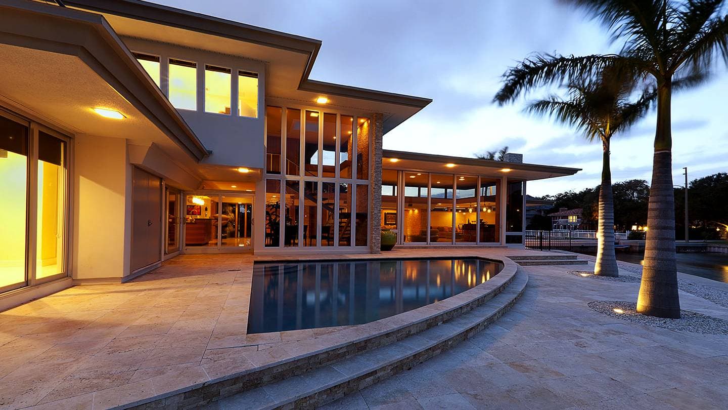 Linear Residence pool terrace